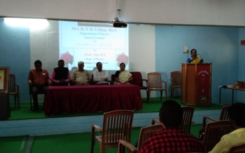 Dr. Maheshmalkar P.R.  delivering the introductory speech and the respected dais
